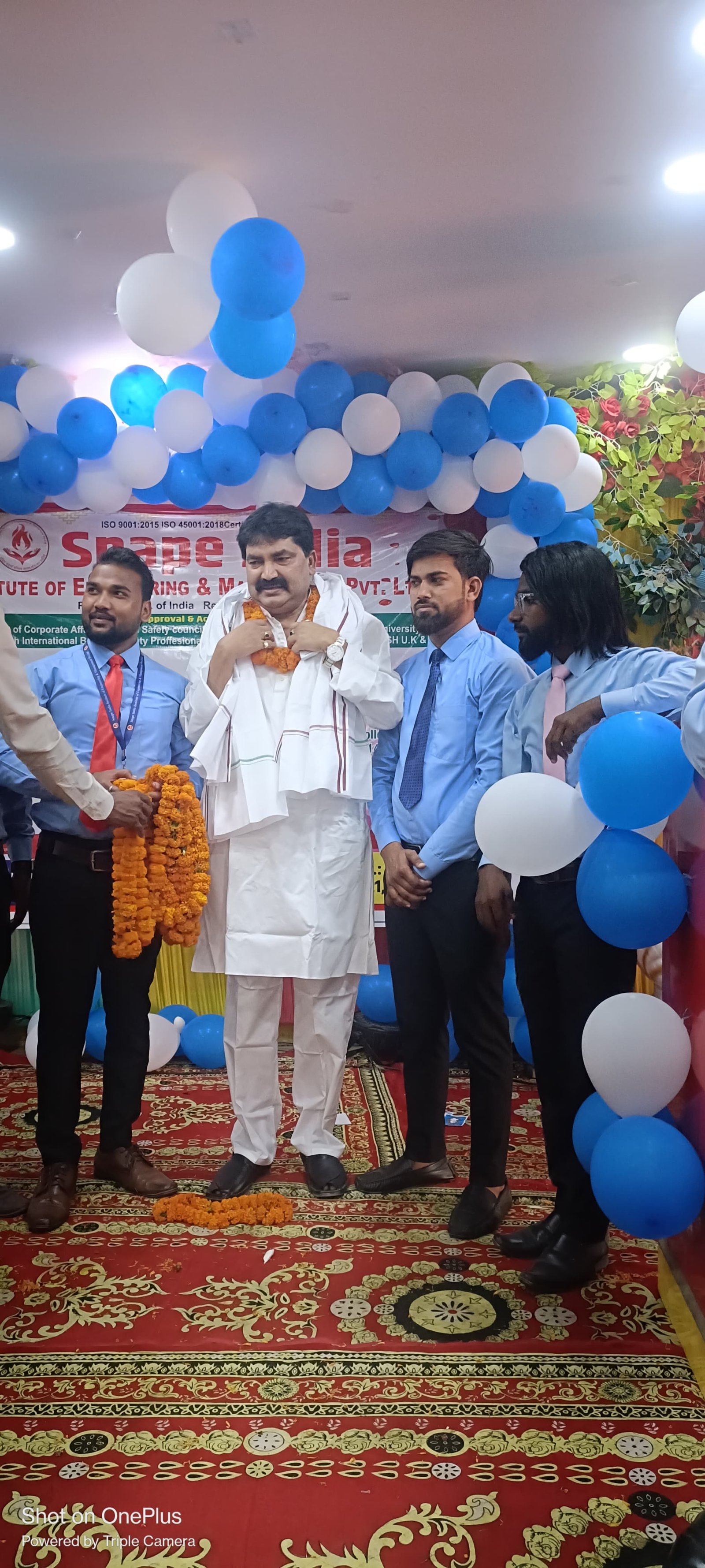 img/gallery//image (16).jpeg